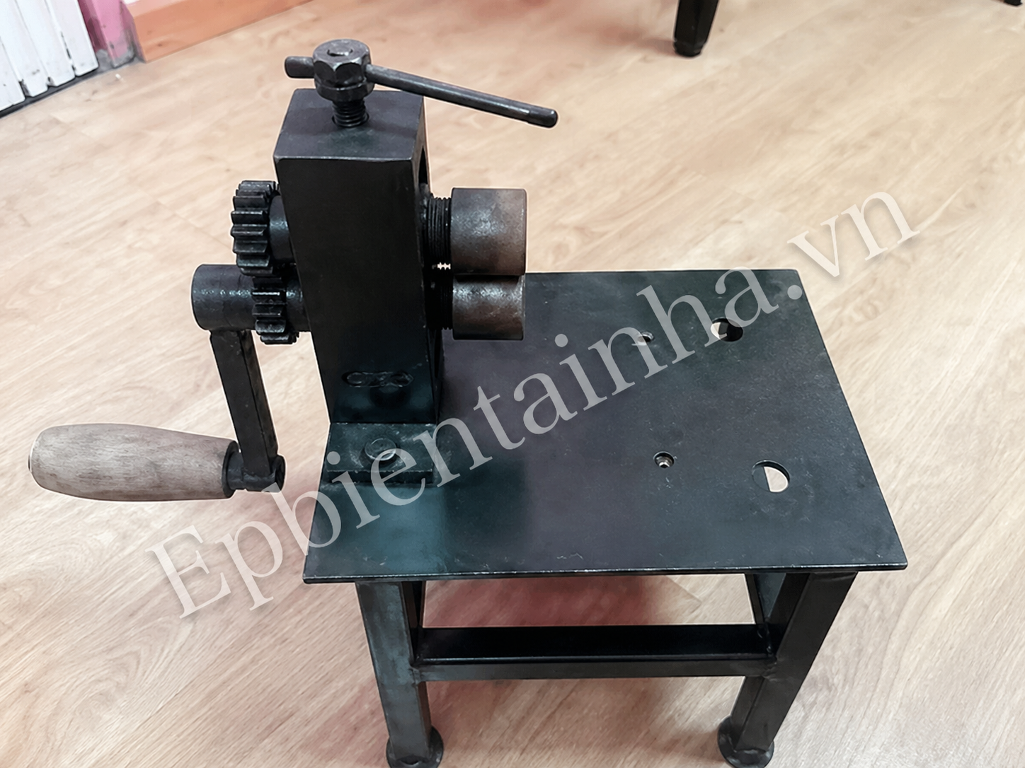 Máy ép biển thông thường